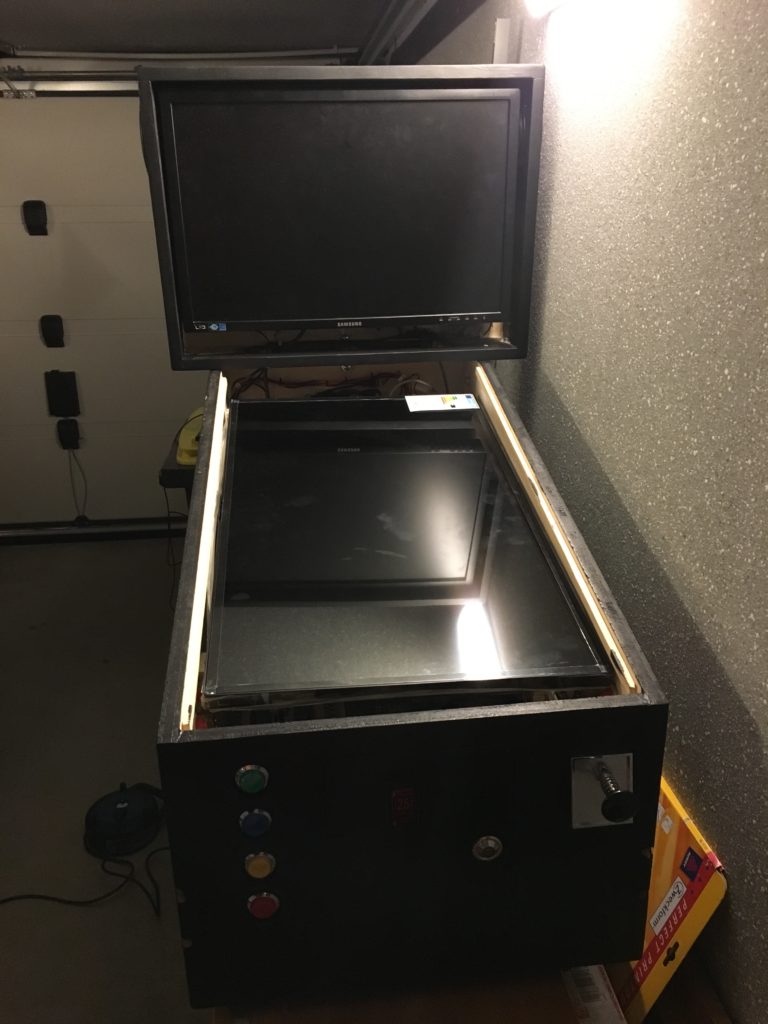 Virtual Pinball Cabinet-Monitor mounted on the tiltable mount.