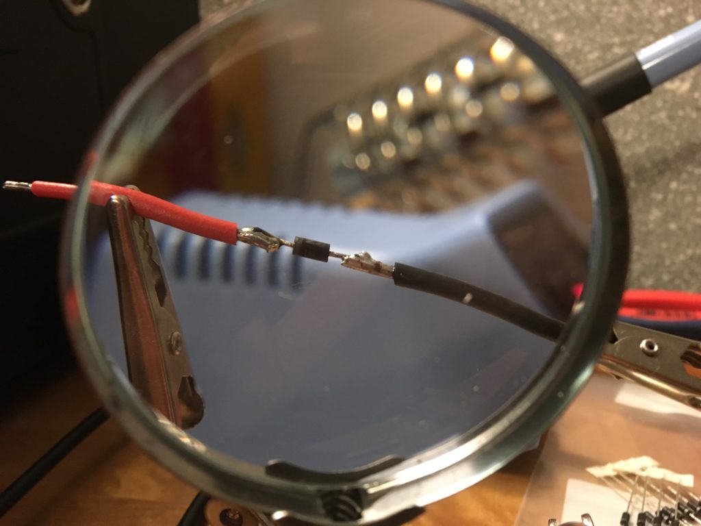 Freilaufdiode mit umgekehrter Polung an die Schütze